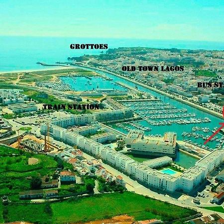 Central Lagos Apt With Marina Views Near Beaches Ngoại thất bức ảnh